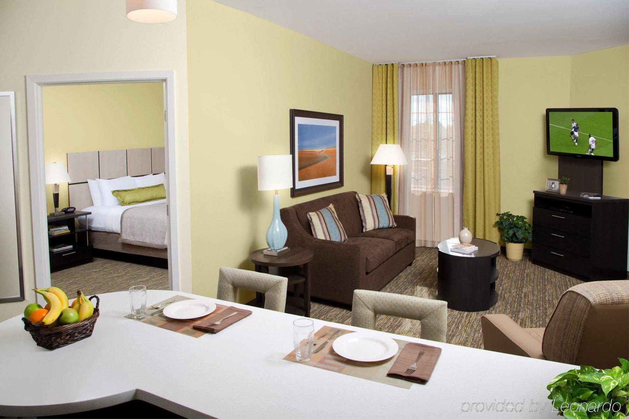Candlewood Suites College Station By Ihg Брайан Экстерьер фото
