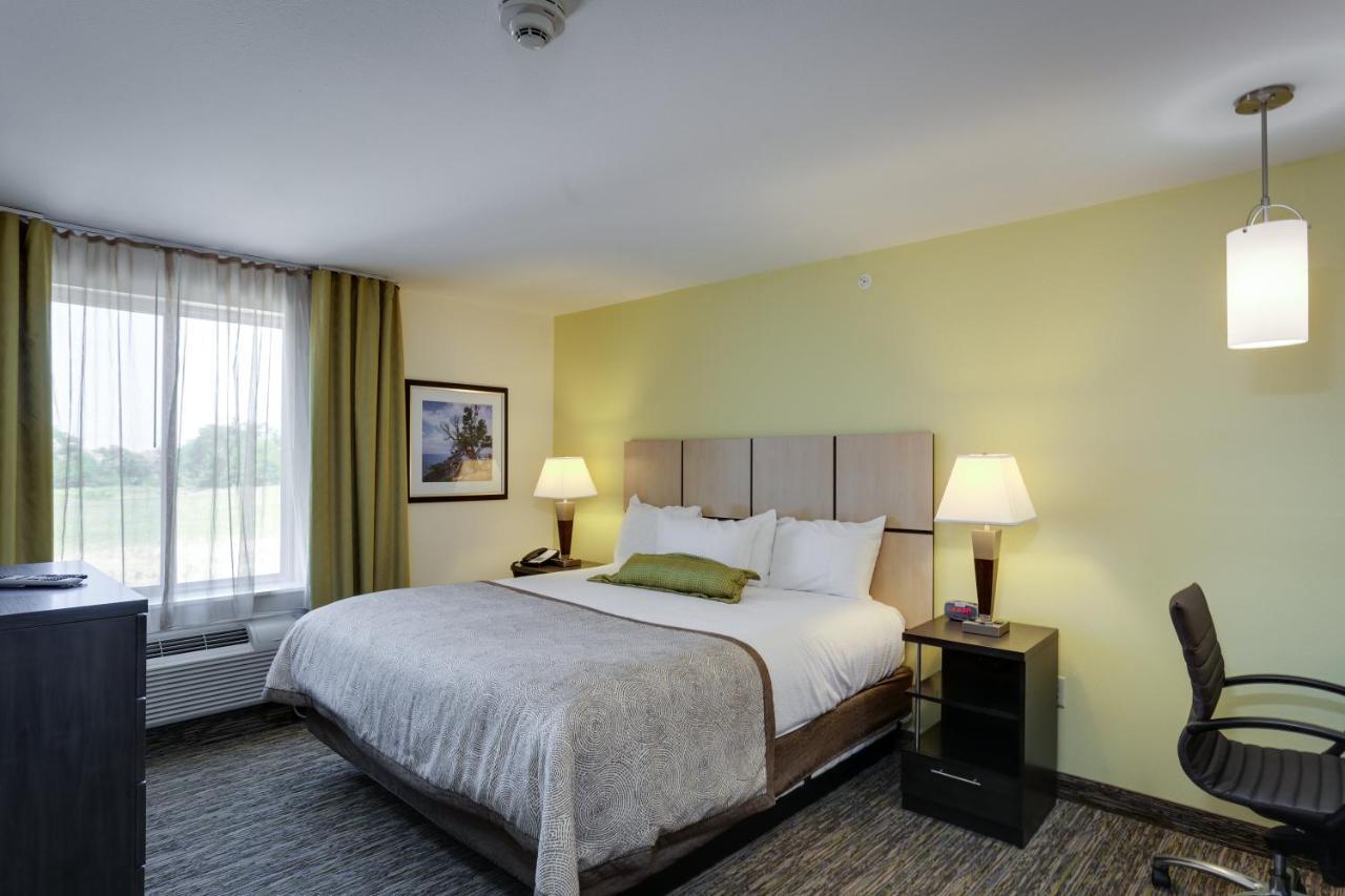 Candlewood Suites College Station By Ihg Брайан Экстерьер фото